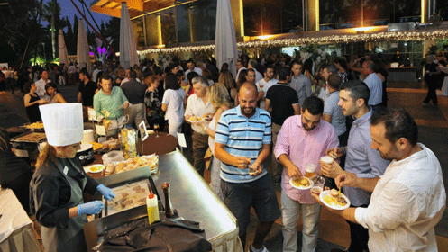 Vuelve Hello Summer, la fiesta del verano -             Jueves 14 de Junio en Promenade a las 21.00h