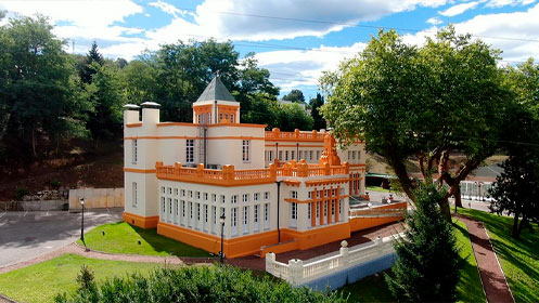 Desconecta en Asturias: Noche + Desayuno + SPA. Hotel Palacio